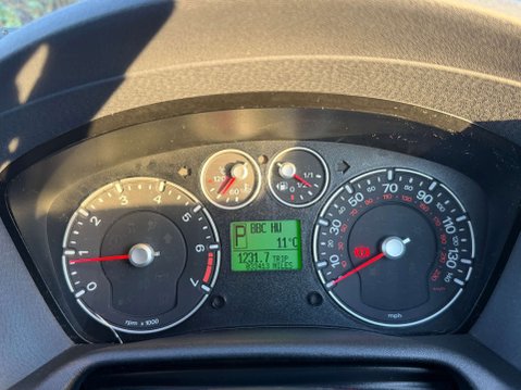 Ford Fusion 1.6 Fusion Zetec Auto 5dr 14