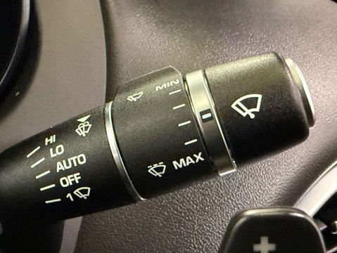 Jaguar XE 2.0 XE Prestige Auto 4dr 23