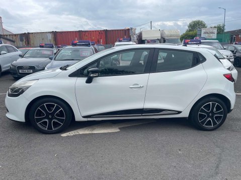 Renault Clio 1.1 Clio Dynamique MediaNav 5dr 9
