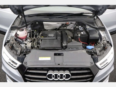 Audi Q3 1.4 TFSI CoD Black Edition SUV 5dr Petrol Manual Euro 6 (s/s) (150 ps) 59