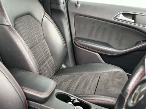 Mercedes-Benz B Class 1.5 B 180 AMG Line D Auto 5dr 10