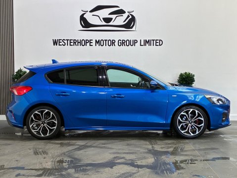 Ford Focus 1.0T EcoBoost ST-Line X Euro 6 (s/s) 5dr 23