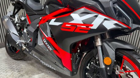 Lexmoto LXR SE 2025 ONLY 2K 1 OWNER 125CC SPORTS BIKE 31
