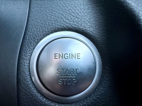 Mercedes-Benz C Class 2.1 C220d Sport (Premium) 7G-Tronic+ Euro 6 (s/s) 4dr 17