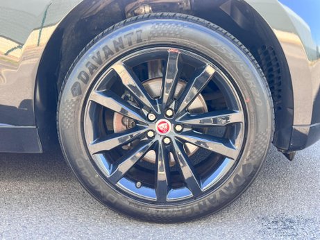 Jaguar F-Pace 2.0 D180 R-Sport Auto AWD Euro 6 (s/s) 5dr 53