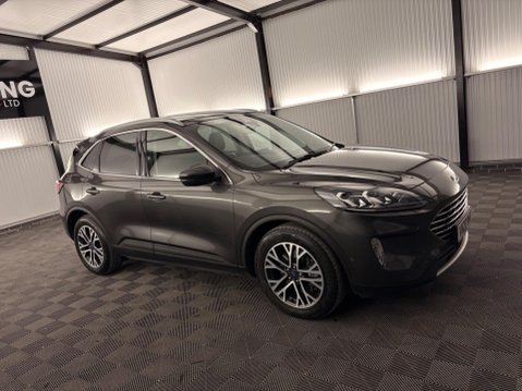 Ford Kuga 2.5 EcoBoost Duratec 14.4kWh Titanium First Edition CVT Euro 6 (s/s) 5dr 54
