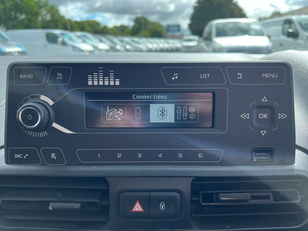 Vauxhall Combo LWB L2H1 Low Roof Sportive Air Con Sensors EURO 6 NO VAT 37