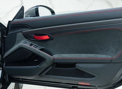 Porsche 718 SPYDER RS 29