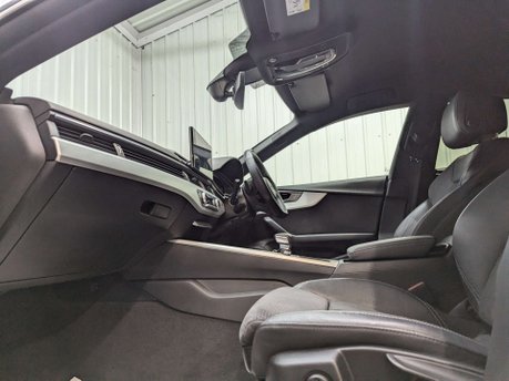 Audi A5 2.0 A5 Sportback 40 TFSI MHEV S Line Semi-Auto 5dr 55