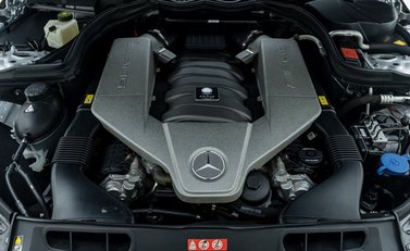 Mercedes-Benz C63 AMG Black Series 43