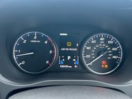 Mitsubishi Outlander DI-D 4 11