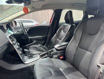 Volvo V40 1.5 T3 GPF Inscription Hatchback 5dr Petrol Auto Euro 6 (s/s) (152 ps) 18