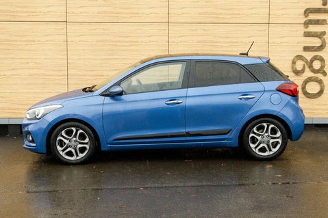 Hyundai i20 MPI PREMIUM SE NAV 13