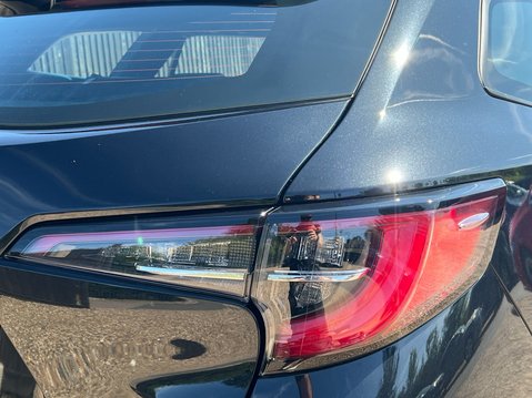 Suzuki Swace MOTION 19