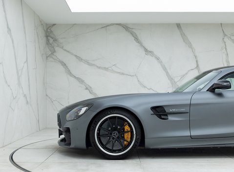 Mercedes-Benz AMG GT R GT R Premium 28