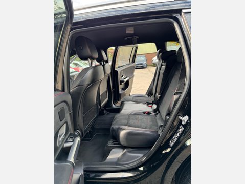 Mercedes-Benz GLB 2.0 GLB220d AMG Line (Premium) 8G-DCT 4MATIC Euro 6 (s/s) 5dr 27