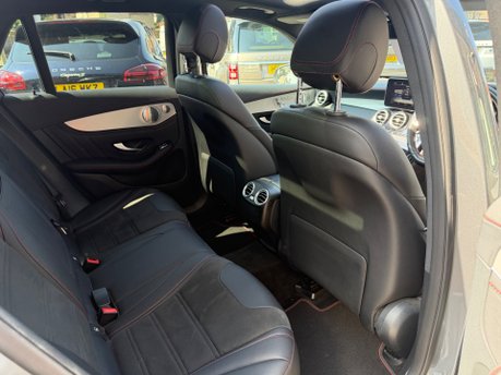 Mercedes-Benz GLC AMG GLC 43 4MATIC PREMIUM PLUS 31
