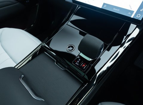 Land Rover Range Rover Sport P550e Autobiography 16