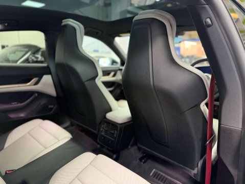 Porsche Taycan Performance 79.2kWh 4S Saloon 4dr Electric Auto 4WD (530 ps) 33