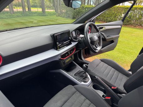 SEAT Arona TSI FR EDITION 15