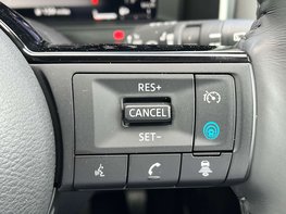 Nissan Qashqai 1.3 Qashqai N-Connecta DiG-T MHEV 5dr 54