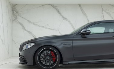 Mercedes-Benz C Class C63 S Night Edition 27