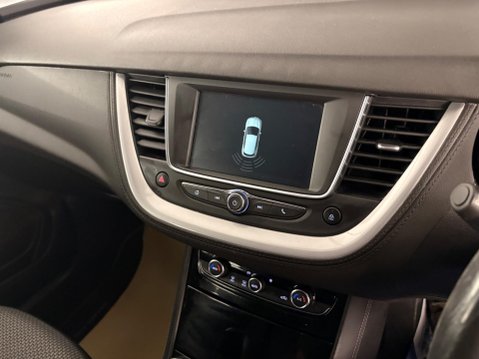 Vauxhall Grandland X 1.2 Turbo SE Euro 6 (s/s) 5dr 13