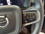 Volvo XC40 2.0 B4 MHEV Plus Dark DCT Auto Euro 6 (s/s) 5dr 15