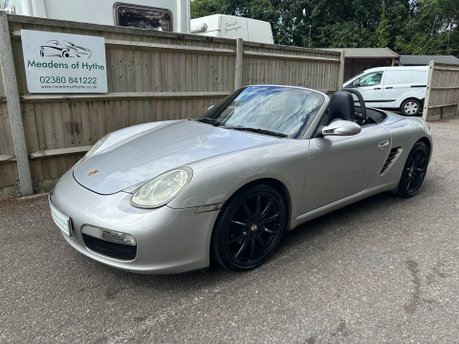 Porsche Boxster 2.7 24V 2dr 9