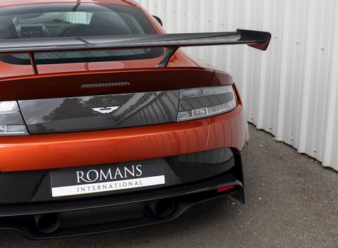 Aston Martin Vantage GT8 23
