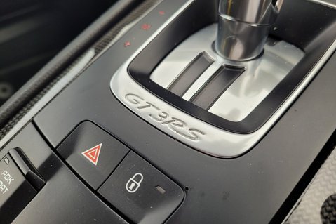 Porsche 911 GT3 RS PDK 54