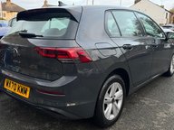 Volkswagen Golf LIFE TSI 5