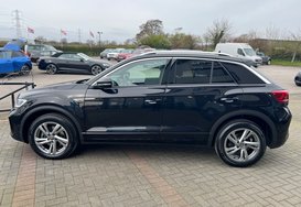 Volkswagen T-Roc R-LINE 2.0 TSI 4MOTION DSG AUTOMATIC 10