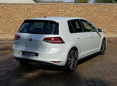 Volkswagen Golf GTD 2.0 TDi 7