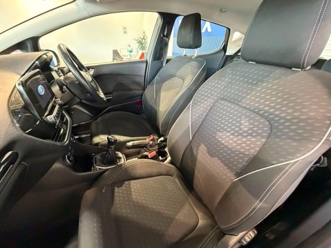 Ford Fiesta 1.1 Ti-VCT Zetec Euro 6 (s/s) 5dr 26