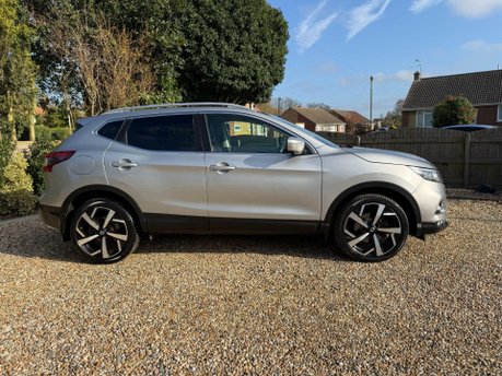 Nissan Qashqai 1.5 dCi Tekna Euro 6 (s/s) 5dr 5