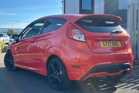 Ford Fiesta 1.6T EcoBoost ST-3 Hatchback 3dr Petrol Manual Euro 6 (182 ps) 8