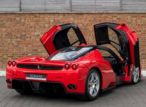 Ferrari Enzo 8