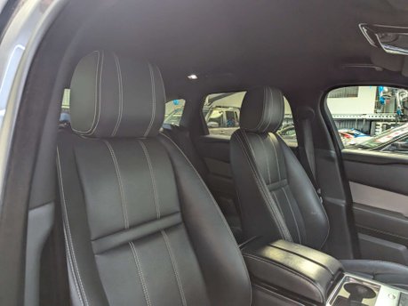 Land Rover Range Rover Velar 2.0 Range Rover Velar R-Dynamic SE D180 Auto 4WD 5dr 52