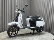 Royal Alloy GT 125 i Scooter Petrol CVT Euro 4 (10 ps) 4