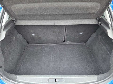 Vauxhall Corsa 1.2 Corsa SE 5dr 8