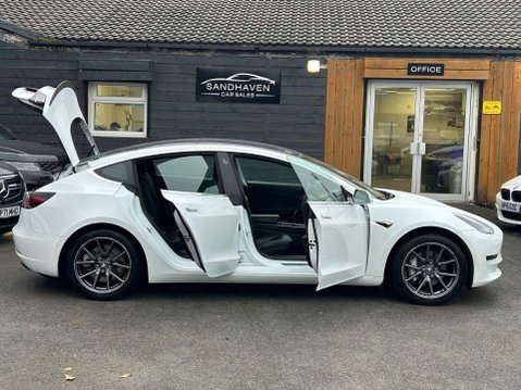 Tesla Model 3 (Dual Motor) Long Range Saloon 4dr Electric Auto 4WDE (346 ps) 11