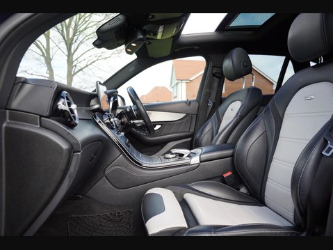 Mercedes-Benz GLC 4.0 GLC63 V8 BiTurbo AMG (Premium) SpdS MCT 4MATIC+ Euro 6 (s/s) 5dr 31