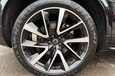 Volvo XC90 B5 ULTIMATE DARK AWD MHEV -ONE OWNER - VAT Q -B&W -PAN ROOF -ACC -BLIS 80