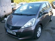 Honda Jazz I-VTEC ES 2