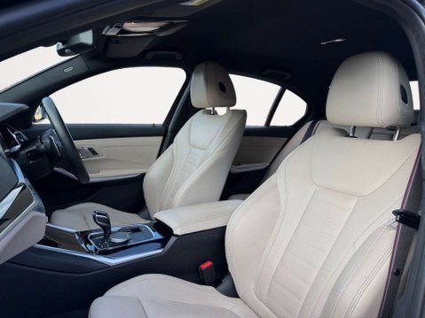 BMW 3 Series 2.0 320i M Sport Auto 4dr 15