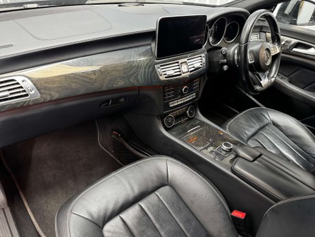 Mercedes-Benz CLS 3.0 CLS350d V6 AMG Line (Premium Plus) Shooting Brake 5dr Diesel G-Tronic+ 18