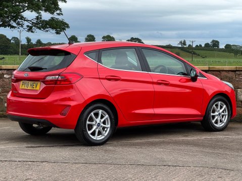 Ford Fiesta 1.0T EcoBoost Zetec Euro 6 (s/s) 5dr 4