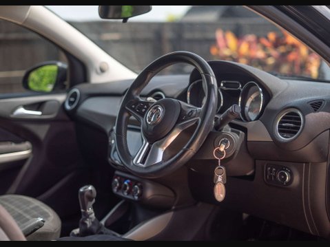 Vauxhall Adam 1.4 Adam Glam 3dr 22