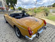 MG B ROADSTER 56